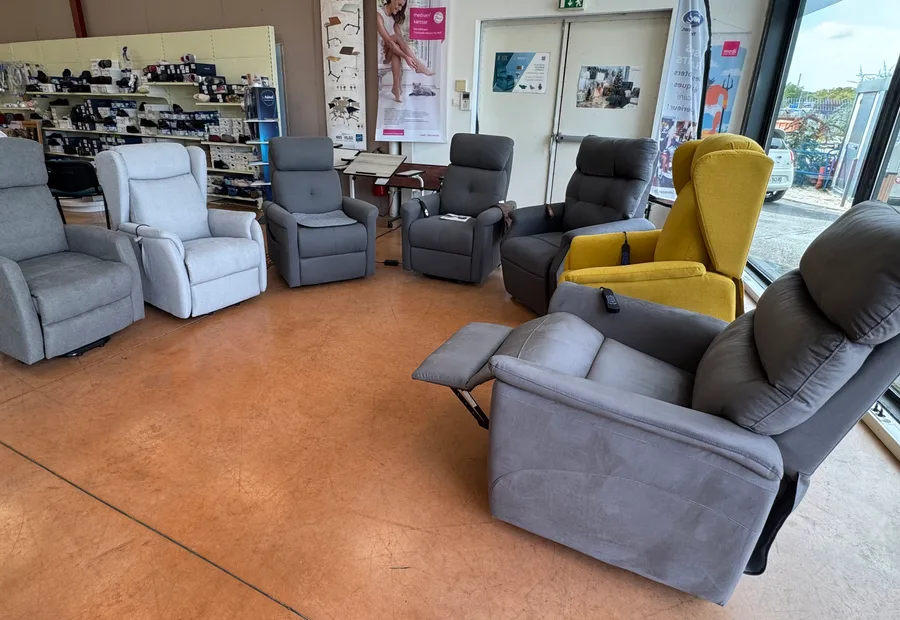 Fauteuil releveur électrique — SMS Saintes
