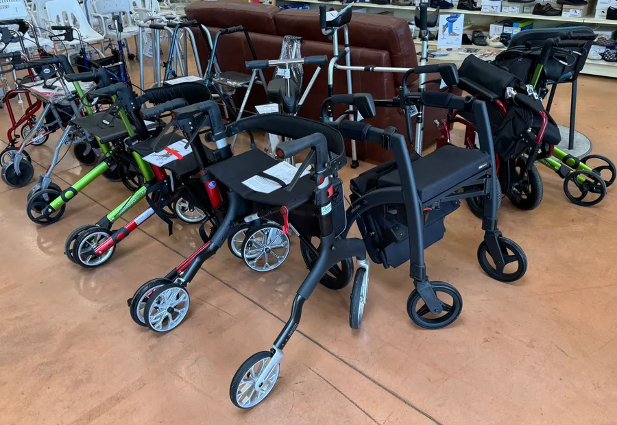 Rollators et déambulateurs — SMS Saintes